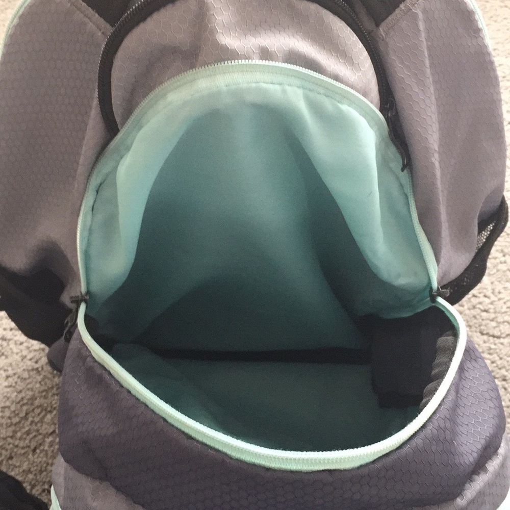 Adidas Backpack - Picture 5 of 8